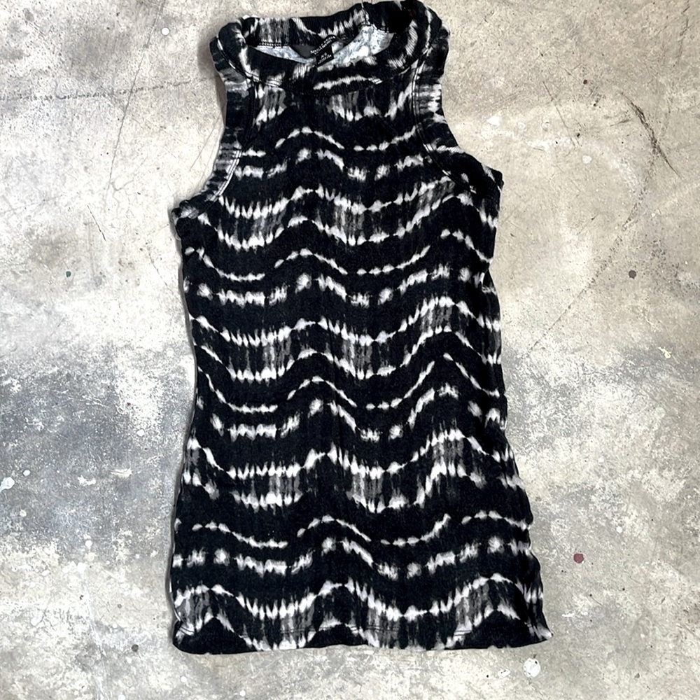 Simply Vera Black Tie Dye Racerback Tank Size XS